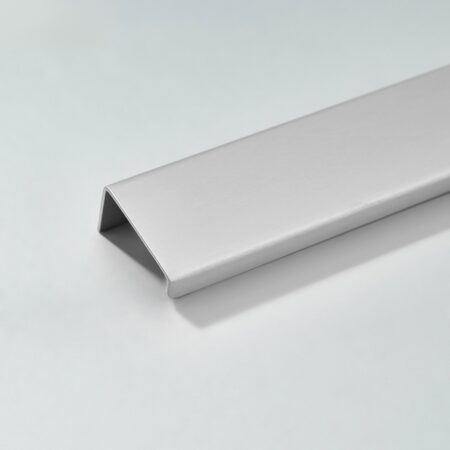 Flux Lip Pull Brass Handle - Silver
