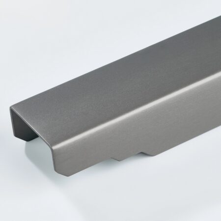 Opal Edge Lip Pull Brass Handle - Gunmetal