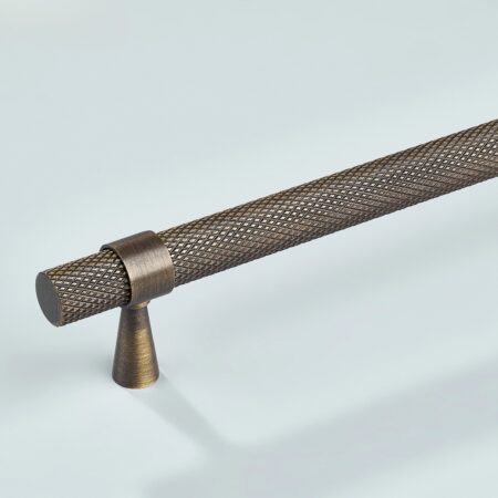 Canyox Knurled Brass Cabinet Handle - Antique Bronze