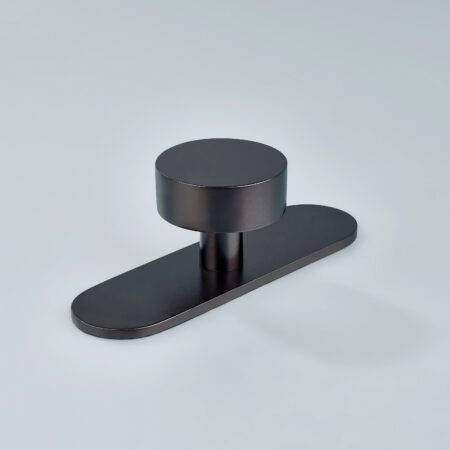 Rond Solid Brass Round Knob With Backplate - Oil Rubbed Bronze