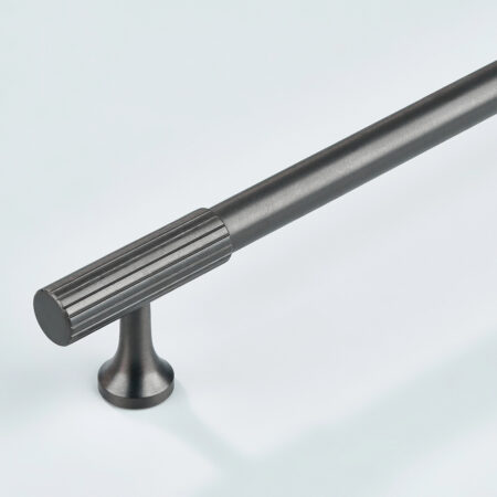 Fivel Linear Knurled Brass Cabinet Handle - Gunmetal