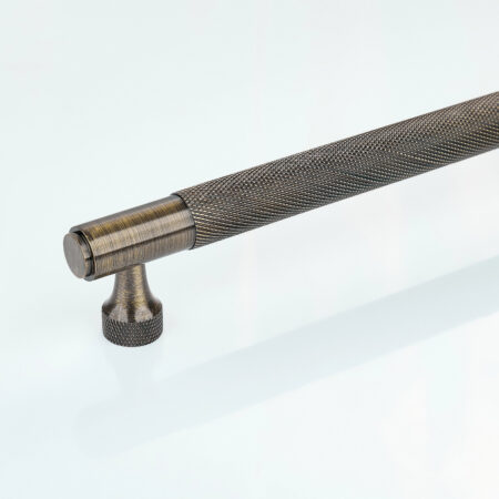 Ivon Knurled Brass Cabinet Handle - Antique Bronze