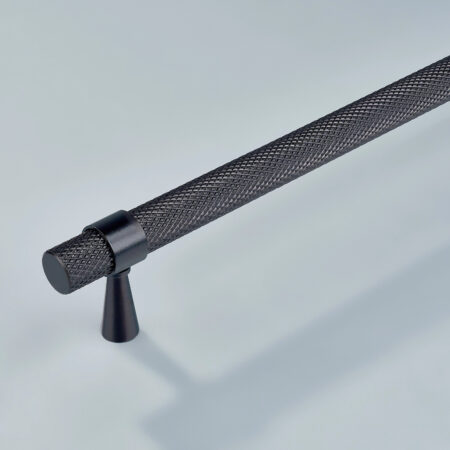 Canyox Knurled Brass Cabinet Handle - Oil Rubbed Bronze